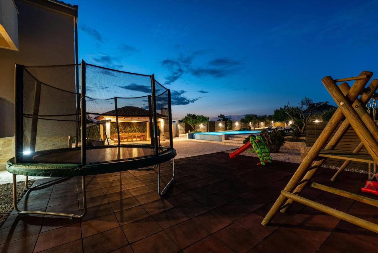 Villa Olive Garden Zadarvillas Pristeg Exterior foto